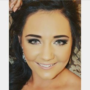 Meet your Posher, Abigayle